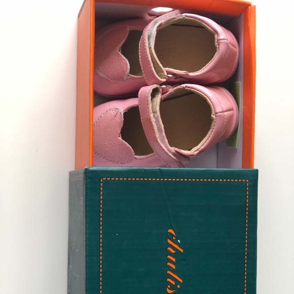 Leather baby girl walking shoes all for $55 - Picture 6 of 12